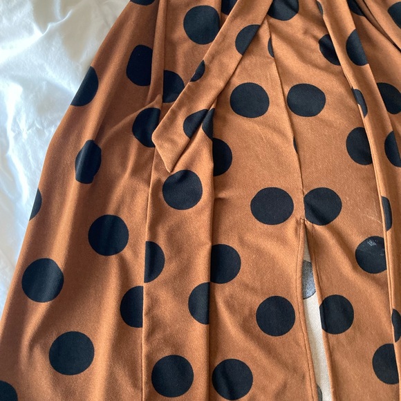 Brown and black polka dot dress - Picture 5 of 8